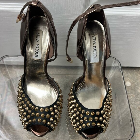 "Steve Madden" Spike Studded Heels - Picture 1 of 4